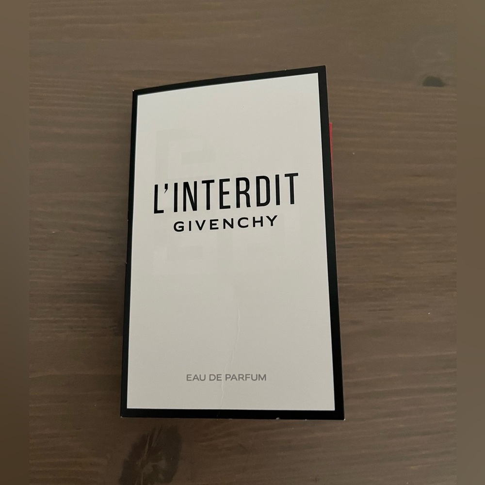 Givenchy L’interdit 🤍 sample